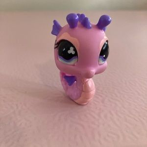 Pink sea horse little pet shop